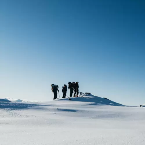  A Guide To Backcountry Skiing In Wānaka thumbnail